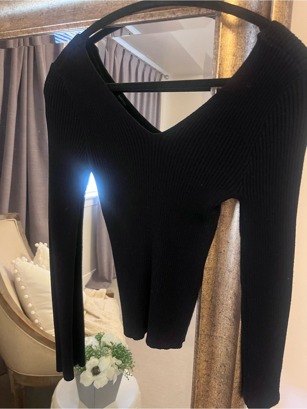 Forever 21 Black Ribbed V-Neck Women's Sweater